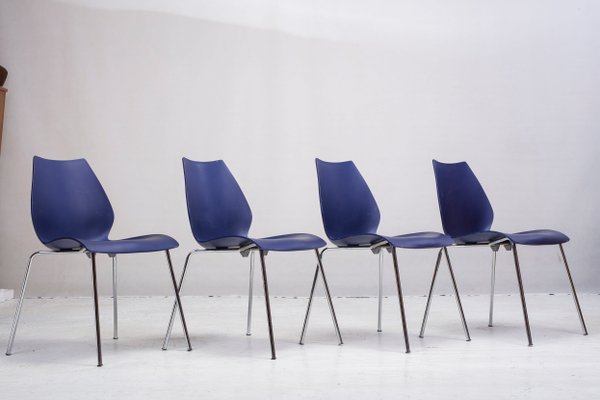 Sedie da pranzo bianche di Vico Magistretti per Kartell, anni '80, set di 4 Sedie da pranzo bianche di Vico Magistretti per Kartell, anni '80, set di 4