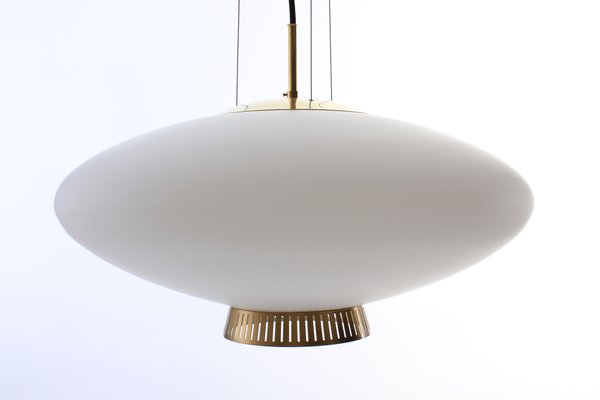 scandinavian modern lighting