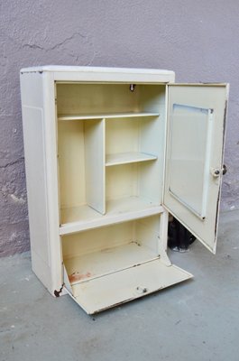 French Medicine Cabinet 1940s For Sale At Pamono