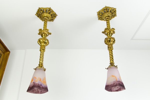 Art Glass And Gilt Bronze Pendant Lamps From Muller Strasbourg 1920s Set Of 2 For At Pamono - Pendant Lighting Glass Bronze Art Glass And Gilt Bronze Pendant Lamps From Muller Strasbourg 1920s Set Of 2 For At Pamono - Pendant Lighting Glass Bronze