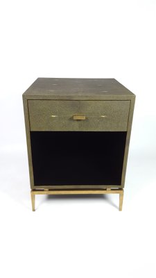 Faux Shagreen Embossed Resin Brass Patina And Brass Nightstands From Ginger Brown Set Of 2 For Sale At Pamono