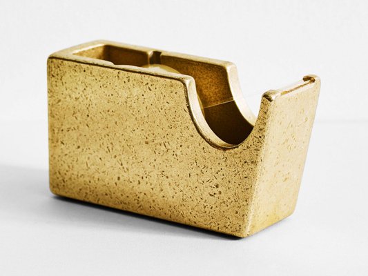 tape dispenser design