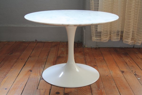 Marble Tulip Coffee Table By Eero Saarinen For Knoll Inc Knoll