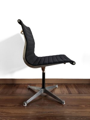 Mid Century Desk Chair By Charles Ray Eames For Herman Miller For Sale At Pamono