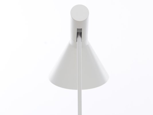 Arne Jacobsen Table Lamp White 