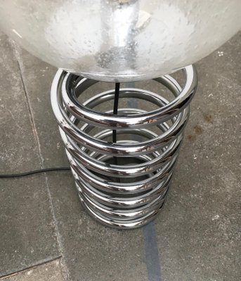 https://cdn20.pamono.com/p/g/5/5/559025_8w3r7fbs5b/mid-century-german-space-age-spiral-bulb-floor-lamp-by-ingo-maurer-for-m-design-1960s-3.jpg