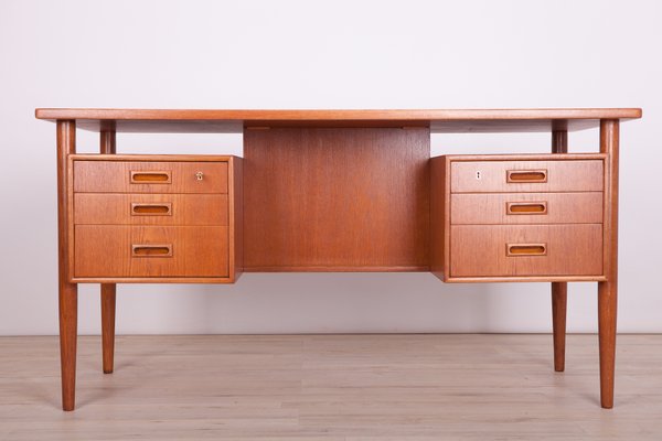 Freistehender Schreibtisch Aus Teak Von A Vodder 1960er Bei