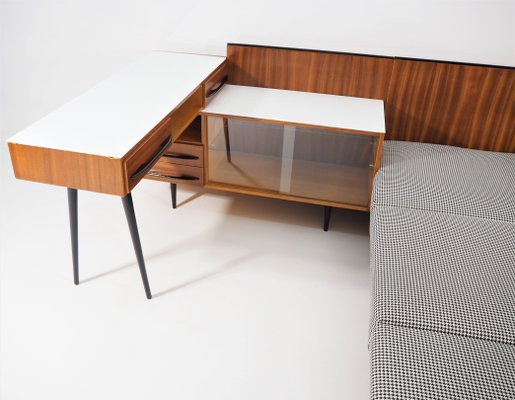 Vintage Set Aus Bett Schreibtisch Von Jindrich Halabala Fur Up Zavody 1960er Bei Pamono Kaufen