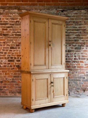 Antique Victorian Pine Cupboard For Sale At Pamono