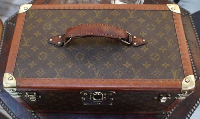 Vanity Case By Louis Vuitton 1920s For, Vintage Style Vanity Case
