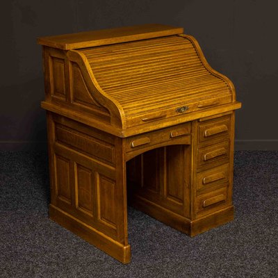 Antique Oak Roll Top Desk From Globe Wernicke For Sale At Pamono