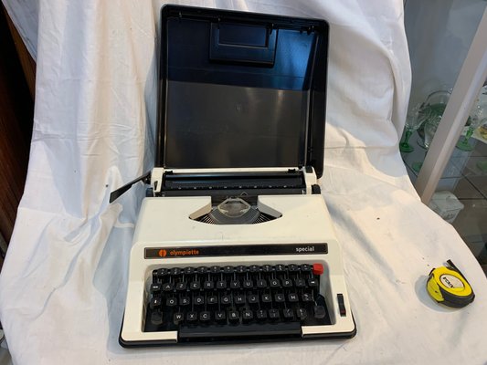 Typewriter From Olympia 1970s For Sale At Pamono