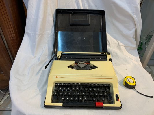 Vintage Typewriter 1970s For Sale At Pamono