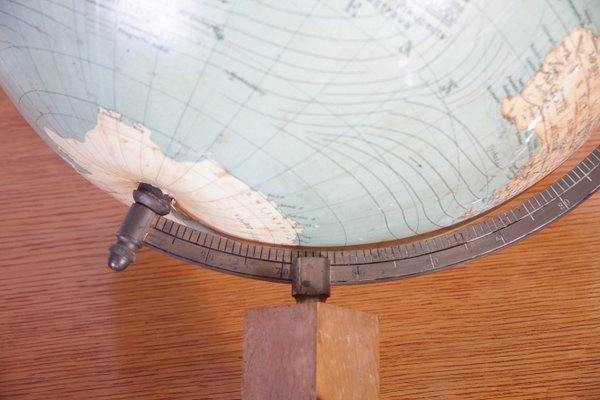 Vintage Globe, 1930s for sale at Pamono