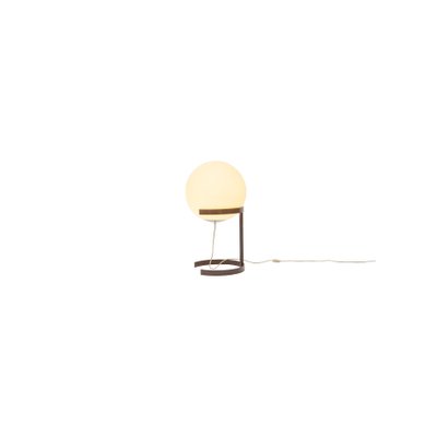 round globe table lamp