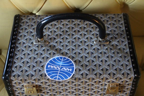 goyard circle bag