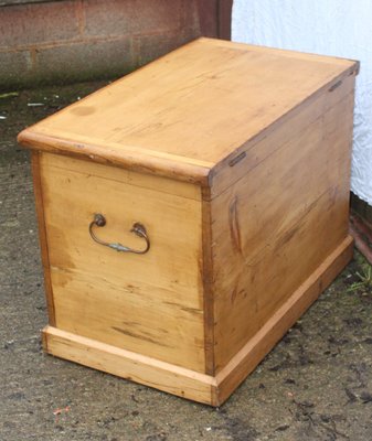Antique Pine Dresser For Sale At Pamono