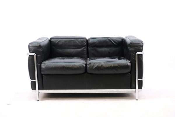 Divano A Due Posti Lc 2 Vintage Nero Di Le Corbusier Per Cassina