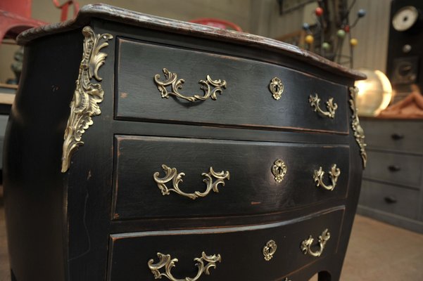 Small Vintage Louis Xv Style Black Curved Dresser 1950s For Sale