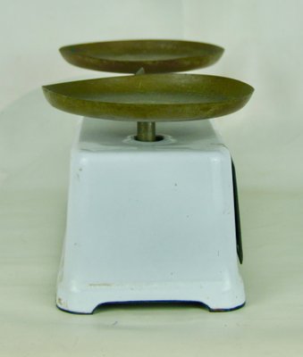 Ancienne balance de poche - France