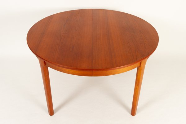 Round Danish Teak Extendable Dining, Round Extendable Dining Table India