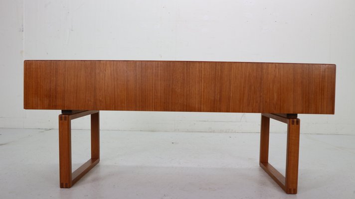 Scandinavian Modern Teak Planter By Kai Kristiansen For Salin