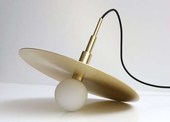 Spinode Minimal Modern Design Pendant Lamp With Brass Flat Disc