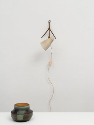 Mid Century Adjustable Model 215 Ochetta Table Lamp by Giuseppe Ostuni for Oluce, 1950s Mid Century Adjustable Model 215 Ochetta Table Lamp by Giuseppe Ostuni for Oluce, 1950s