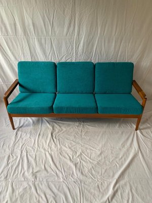 Danish Sofa By Børge Jensen Sønner For Bernstorffsminde Danish Sofa By Børge Jensen Sønner
