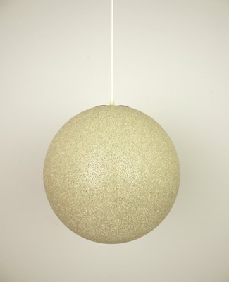 globe ceiling light