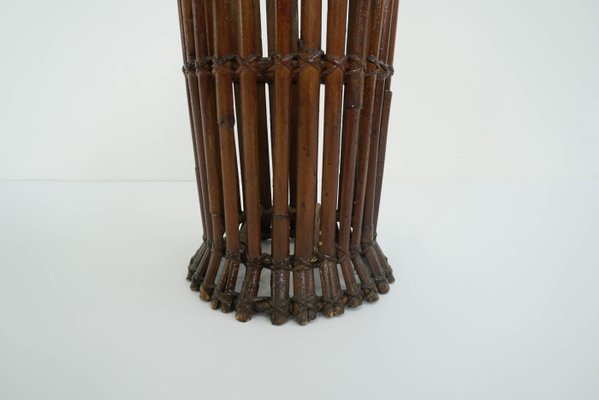 flat umbrella stand