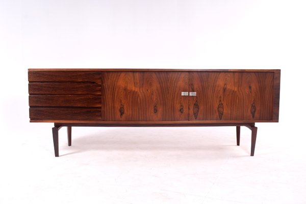 Laat je zien Zwerver vruchten Danish Rosewood Sideboard by H. W. Klein for Bramin, 1960s for sale at  Pamono