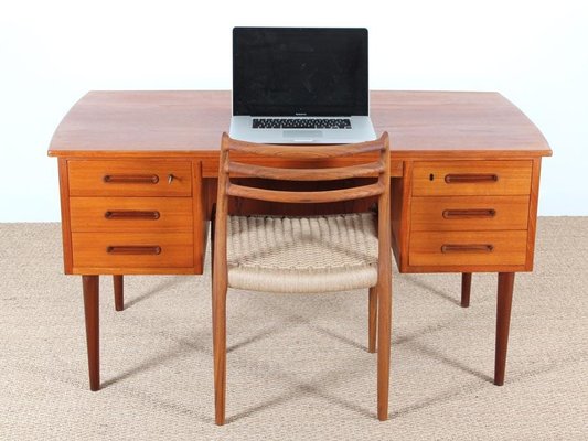 Mid Century Scandinavian Teak Desk 1960s Bei Pamono Kaufen