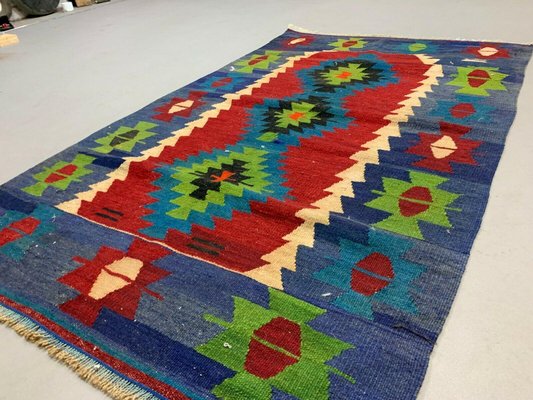 Small Vintage Turkish Traditional Country Home Decor Wool Kilim Rug For Sale At Pamono