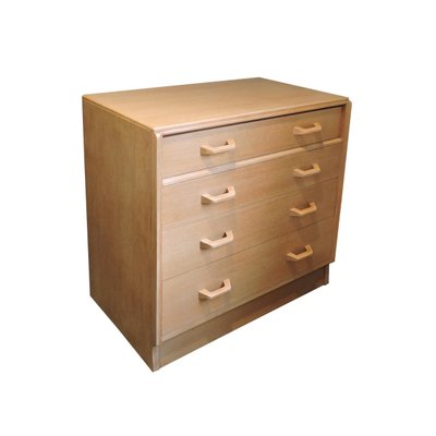 Mid Century Oak 4 Drawer Chest Of Drawers From G Plan Bei Pamono
