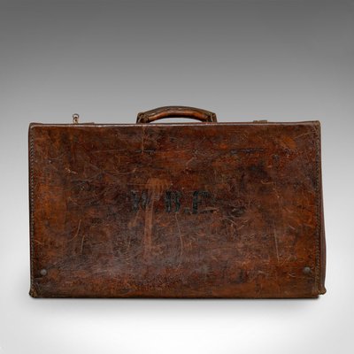 gentleman's travel bag