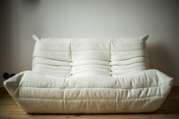 Set of White Bouclette Togo Pouf and 2-Seat Sofa by Michel Ducaroy for Ligne Roset for sale at Pamono