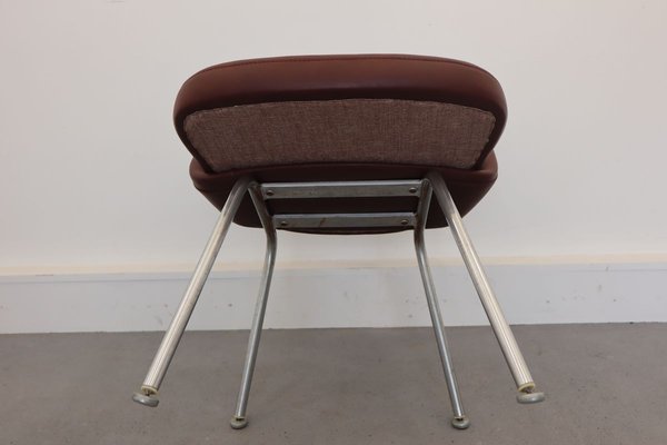 Vintage No 72 Desk Chair By Eero Saarinen For Knoll Inc Knoll International 1940s