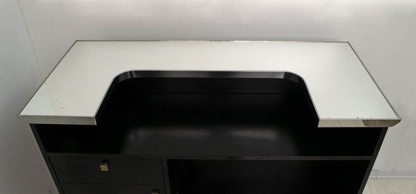 Second hand counter table for shop deals