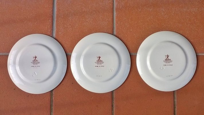 Plates by Gio Ponti for Richard Ginori, 1933, Set of 3 for sale at