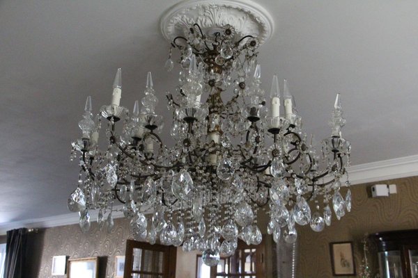 Sell chandelier deals
