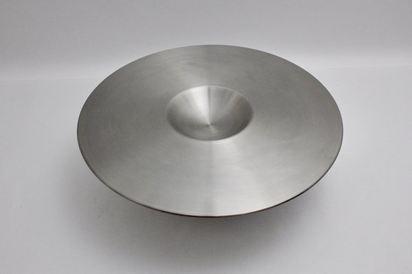 Vintage Round Stainless Steel Alien Coffee Table By Yasuhiro O For Cattelan 2000s At Pamono - Alien Round Stainless Steel Coffee Table Vintage Round Stainless Steel Alien Coffee Table By Yasuhiro O For Cattelan 2000s At Pamono - Alien Round Stainless Steel Coffee Table