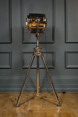 spotlight tripod floor lamp