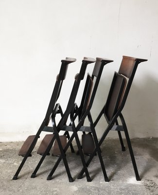 Black wooden best sale folding chairs