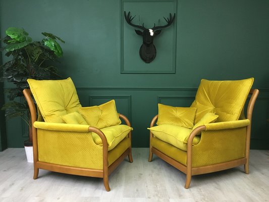Vintage yellow chair deals