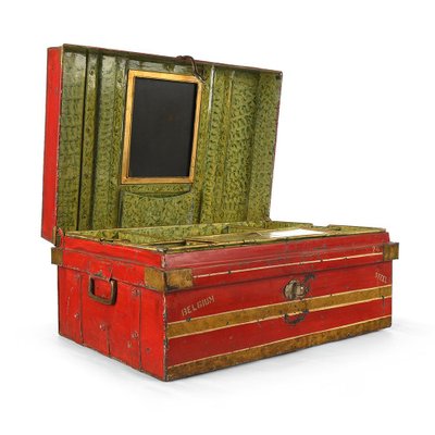 Red Metal Travel Trunk, 1940s for sale at Pamono