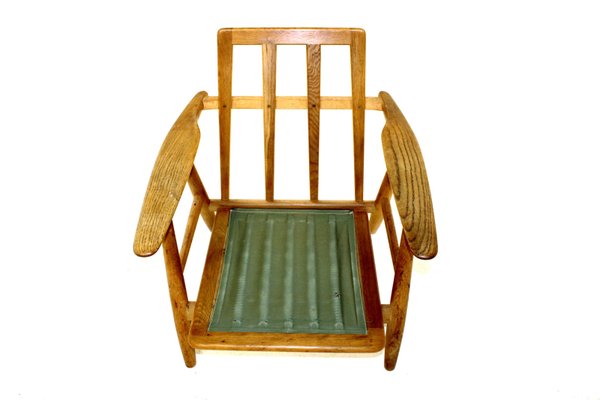 GETAMA  GE240（Hans J.Wegner） The GE 240 Oak Lounge Chair by Hans J. Wegner for Getama