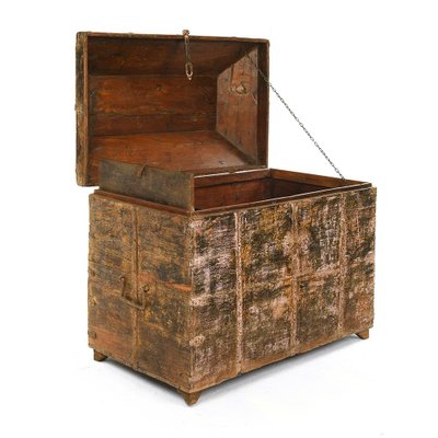 Antique Wooden Chest 1920s For At Pamono Antique Wooden Chest 1920s For At