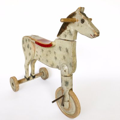 rolling horse toy