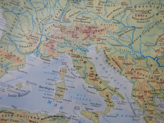 Mapa Politico Y Fisico De Europa De Belletti Editorre Anos 90 En Venta En Pamono